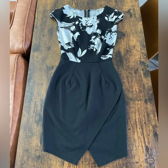 Bar III Dresses & Skirts - Bar lii floral and asymmetric bodycon dress